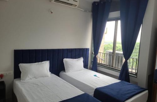 Navi Mumbai Apartment | SunRay Serviced Apartment, -Airport View - Ulwe ,Navi Mumbai Airport