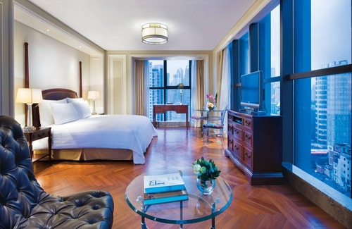 The North Bund Hotel | Sunrise on the Bund