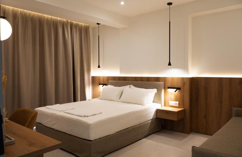 Chrisi Akti Apartment | Sunrise SeaSide Suites