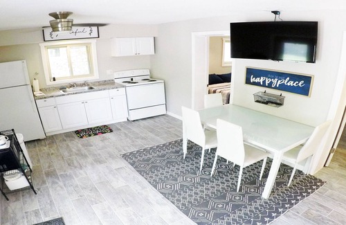 Sunrise Beach Cabin | Sunrise Shores Cabin #4 Lake Front with a POOL!