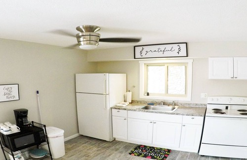 Sunrise Beach Cabin | Sunrise Shores Cabin #4 Lake Front with a POOL!