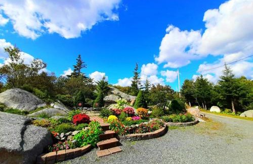 Terence Bay House | Sunrise vacation cottage