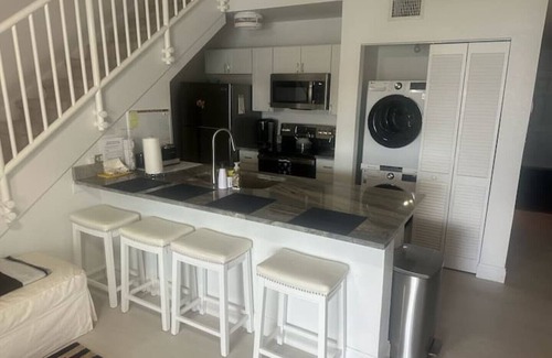 Alice Town Condo | Sunset Balcony Views in Your Home Away From Home- Complete with Amenities 2 Bed