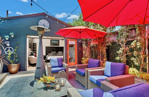 Sunset Cliffs Apartment | Sunset Cliffs Studio located 4 houses in from the water