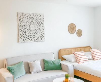 Memmingen Apartment | Sunset Club - STUDIO II - Küche - Balkon - Parken