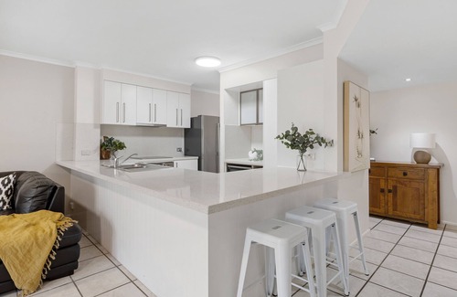 Noosaville Hotel | Sunset Cove Noosa
