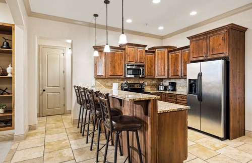St. George Condo | Sunset Hideaway Near National Parks & Hike/bike