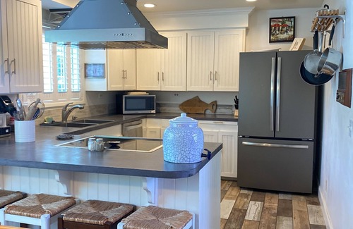 Trinidad House | Sunset House -A View to Experience- Serene Location in Town.