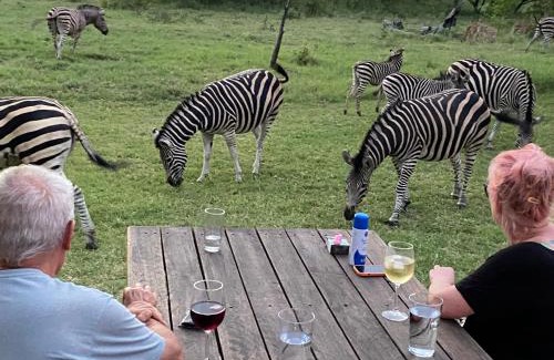 Thorny Bush Game Reserve Cabin | Sunset Lodge & Safaris