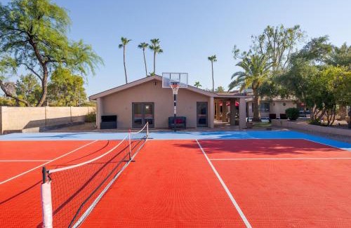 Shea North Estates House | Sunset Palms-Pool, Spa & Sports Court-Scottsdale