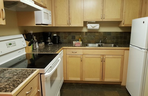 Canmore Hotel | Sunset Resorts Canmore and Spa