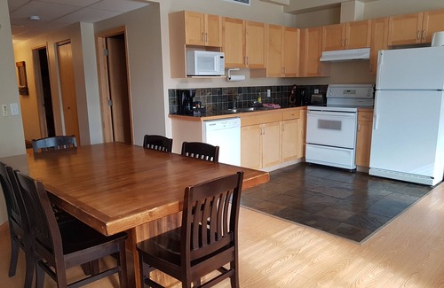 Canmore Hotel | Sunset Resorts Canmore and Spa