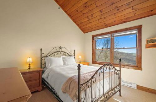Beech Mountain Ski Chalet | Sunset Roost - Long Range Views - Winter Lodge