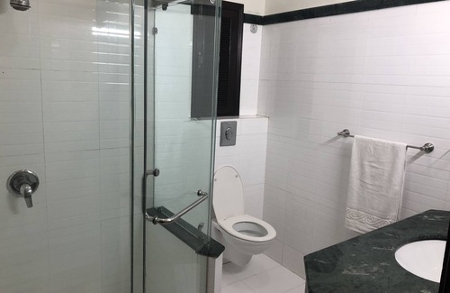 D.H.A. Hotel | Sunset Suites