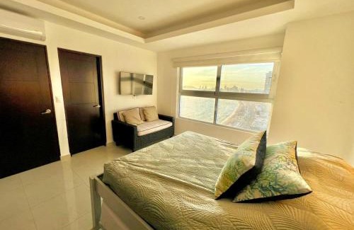 Mazatlan Apartment | Sunset View Malecón 1401 Vista panoramica al mar