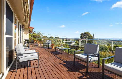McCrae House | Sunset Views - Cozy McCrae Getaway
