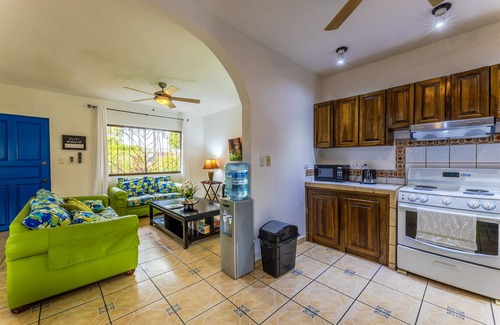 Bejuco House | Sunset Villa - 'A Stones Throw to the Beach'