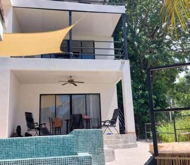 Samara Apartment | Sunset Villa - Stunning Poolside