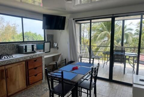 Samara Apartment | Sunset Villa - Upper Poolside