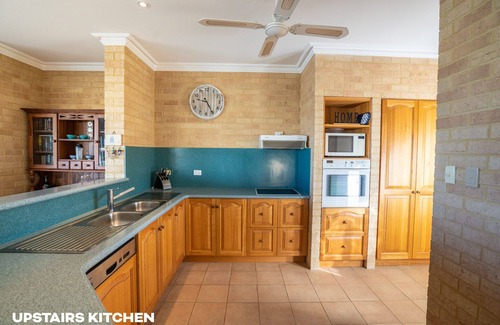 Kalbarri House | Sunsets on Murchison Top Only - Kalbarri, WA