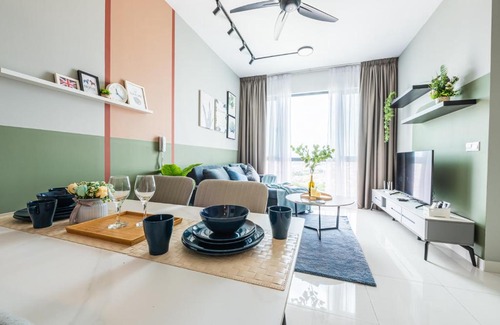 Bandar Sunway Apartment | Sunway City View 3B2B+Studio 12pax 3Car/P Netflix
