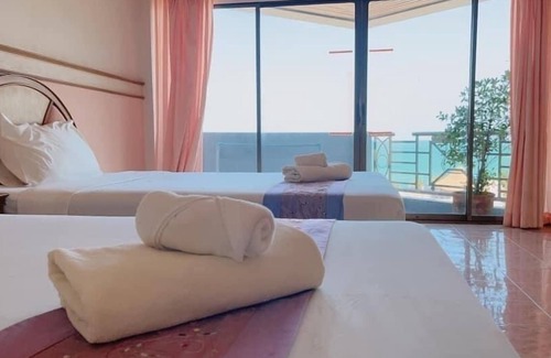 Khanom Hotel | Supar Royal Beach Hotel