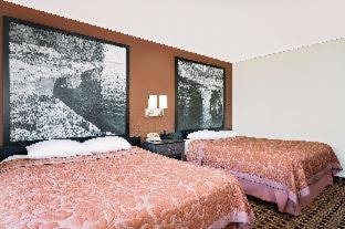 Ashland Hotel | Super 8 by Wyndham Ashland