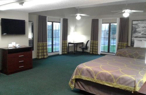 Austell Hotel | Super 8 by Wyndham Austell/Six Flags