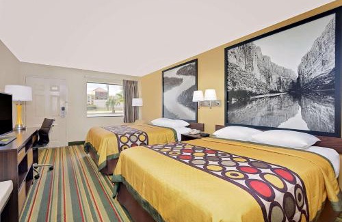 Byron Hotel | Super 8 by Wyndham Byron/South Macon