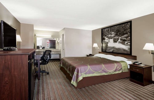 Ooltewah Hotel | Super 8 by Wyndham Chattanooga Ooltewah