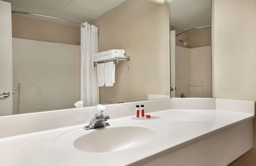 Cherokee Hotel | Super 8 by Wyndham Cherokee