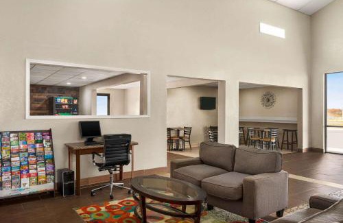 Gainesville Hotel | Super 8 by Wyndham Gainesville TX