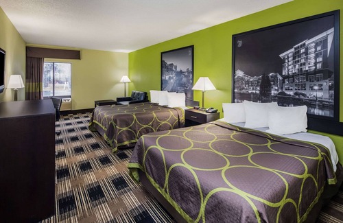 Greer Hotel | Super 8 by Wyndham Greer/Spartanburg Area