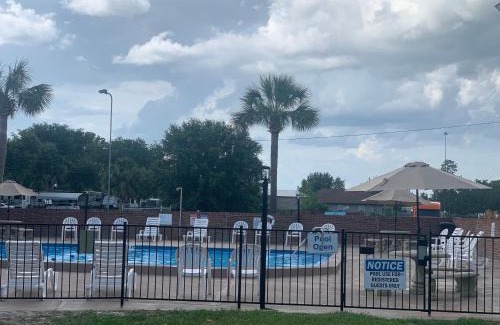 Lake City Hotel | Super 8 by Wyndham Lake City