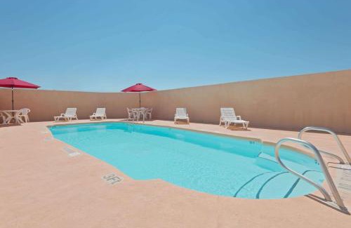 Las Cruces Hotel | Super 8 by Wyndham Las Cruces/White Sands Area