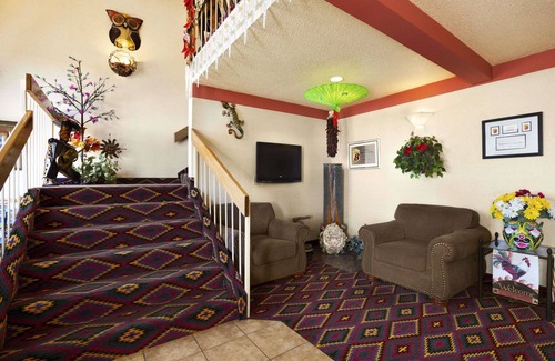 East Las Vegas Hotel | Super 8 by Wyndham Las Vegas