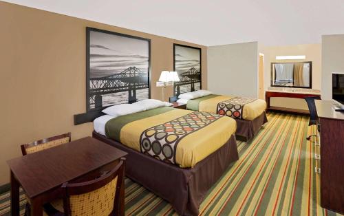 Laurel Hotel | Super 8 by Wyndham Laurel