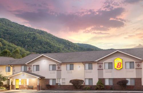 Norton Hotel | Super 8 by Wyndham Norton VA