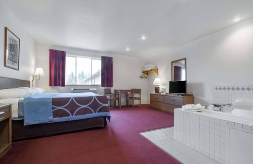 Park Rapids Hotel | Super 8 by Wyndham Park Rapids