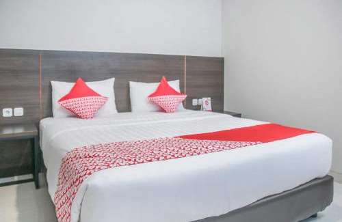 Ambon Hotel | Super OYO 1006 Azzahra Guest House Syariah