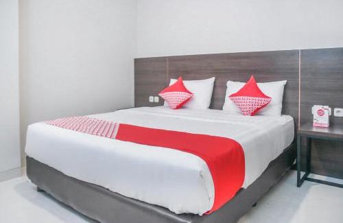 Ambon Hotel | Super OYO 1006 Azzahra Guest House Syariah