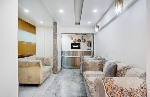 Pune Hotel | Super Townhouse Ambegaon Road Katraj Formerly White Castle