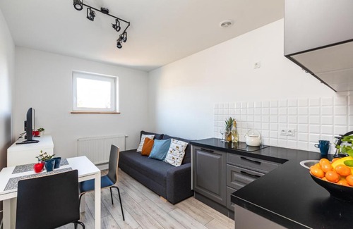 Wlochy Apartment | SuperApart Obywatelska 42