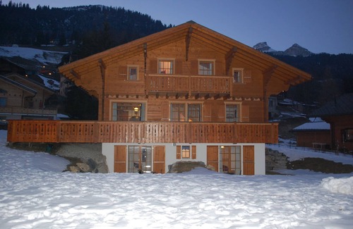 Leysin Ski Chalet | Superb Chalet with stunning mountain views, large garden, close to ski lifts