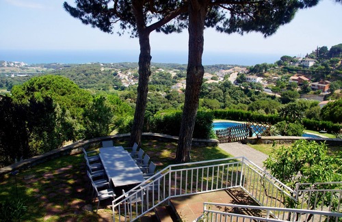 Sant Cebria de Vallalta Villa | Superb 60 ares villa, sublime sea view, tennis & private pool, designer interior