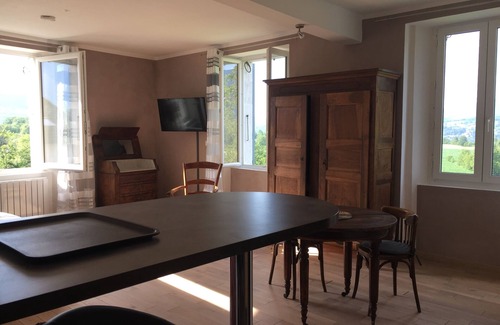Saint-Martin-de-Bavel Cottage | Superb house facing the Grand Colombier