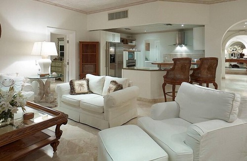 Saint Peter Parish Apartment | Superb two-storey apartment