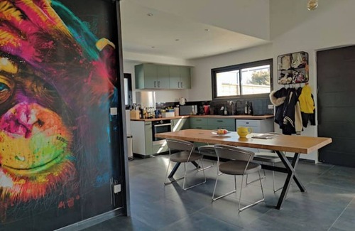 Rognonas Villa | Superb villa in Provence: swimming pool and pétanque