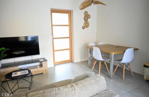Arthes Apartment | Superbe T2 climatisé avec terrasse et jardin
