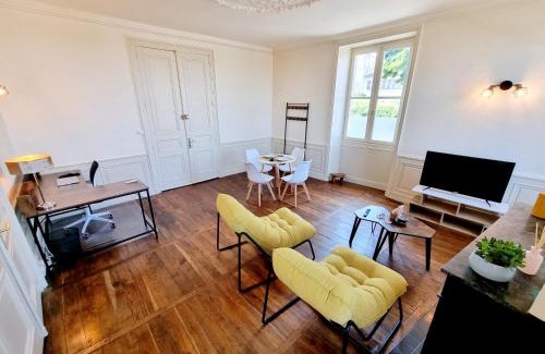 Angouleme Apartment | Superbe T2 lumineux avec fibre